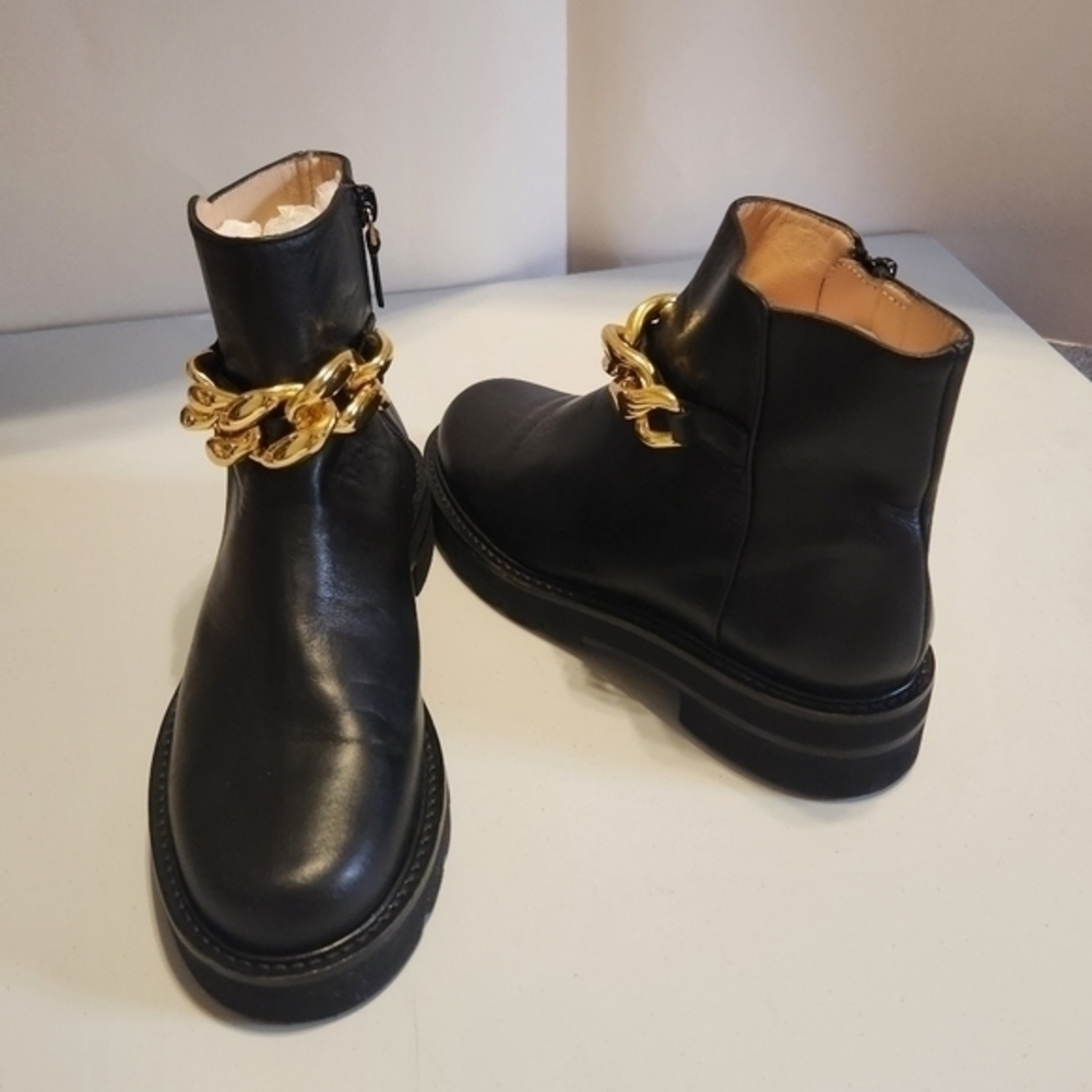 Stuart Weitzman chain lift leather combat lugz Chunky Bootie Size 6 NWOT Gift‎ - Picture 3 of 6